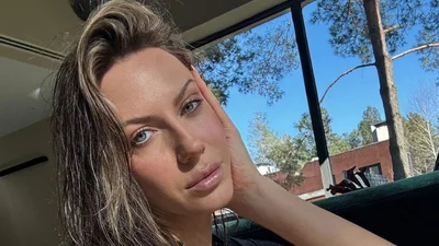 Леся Никитюк сделала маникюр, вдохновленный капустой