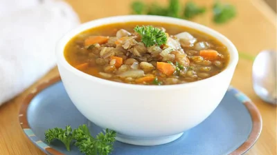 Простий домашній суп з гречкою – ідея для легкого обіду в піст