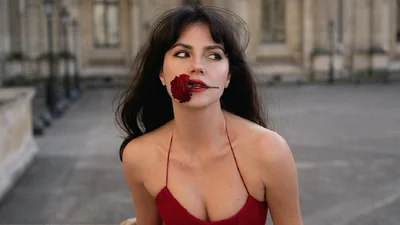 Козерожкам - куча поклонников, а Овнам - отличное настроение: гороскоп на 24 марта