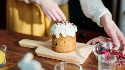 Паска "Святкова" – вишукана випічка за рецептом Дарії Цвєк, яка завжди вдається