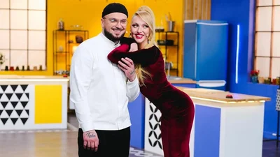 Ексучасник МастерШеф випив віскаря і опублікував інтимні фото з Олею Поляковою