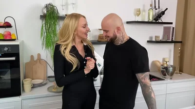 Чоловік Олі Полякової відреагував на заяви учасника МастерШеф про роман зі співачкою