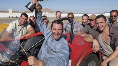 На повній швидкості: лови добірку найкращих фільмів про перегони