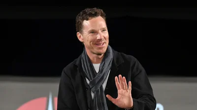 "Чорна" комедія про стосунки – Камбербетч та Колман зіграють вибухову парочку