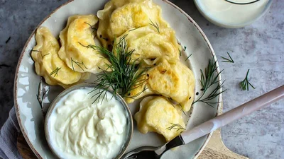 Пісні вареники з капустою – рідні попросять ще одну порцію