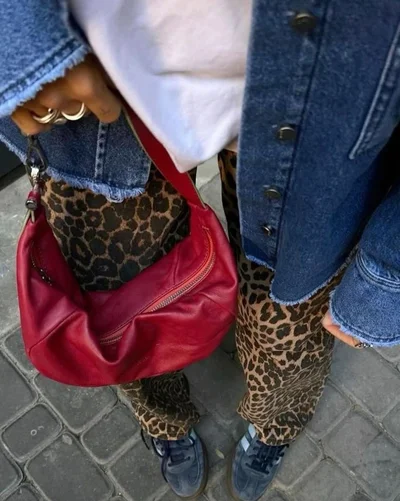 Леопардовые джинсы - неожиданный тренд, который появился на фэшн горизонте - фото 606849