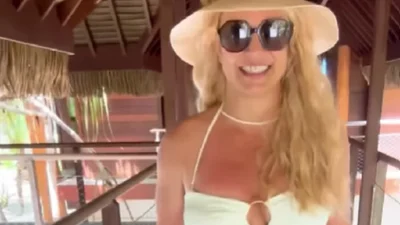 Новий пост Брітні: спущені труси та неймовірні пейзажі