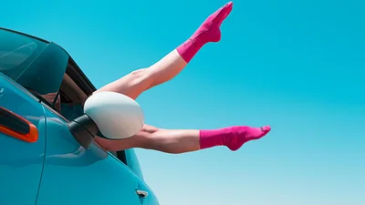 Как носить носки этой весной: что предлагают инфлюенсеры этой весной