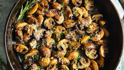 Жареные шампиньоны – неожиданно вкусный гарнир к мясу