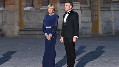 Про дружину президента Франції Емманюеля Макрона знімуть романтичний серіал