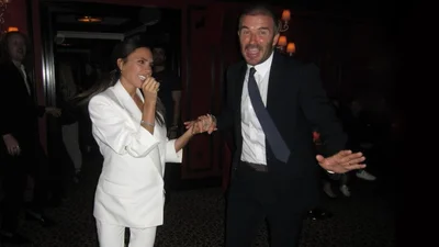 Девід Бекхем привітав дружину з днем народження відео з архівними кадрами