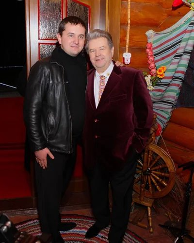 Михайло Поплавський з сином Олександром - фото 609170