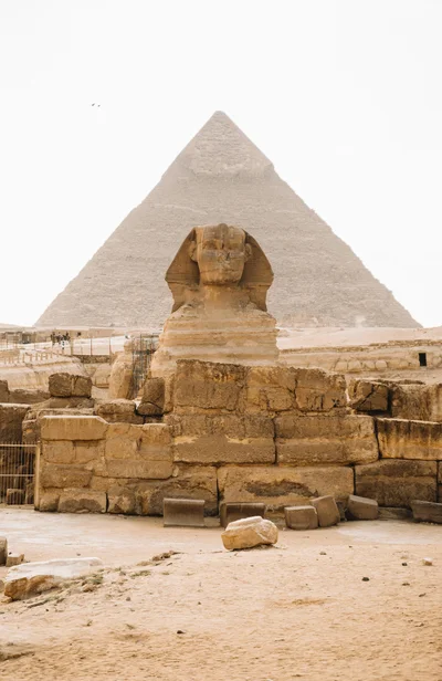 Єгипетські піраміди 'захоплювали дух' принцеси - фото 609285