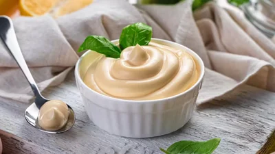 Як приготувати особливо смачний домашній майонез