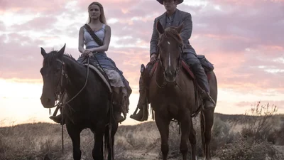 Він теж геній: четвірка ідеальних фантастичних серіалів від Джонатана Нолана