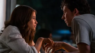 "Суперники": лови останній трейлер еротичного спортивного фільму з Зендеєю