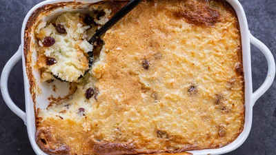 Запіканка з рисом та родзинками – готуємо легкий і бюджетний сніданок