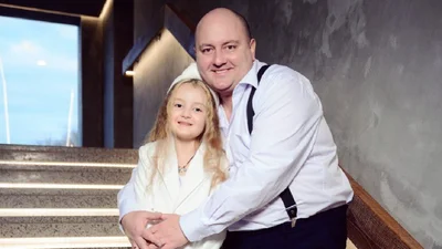 Дочь Юрия Ткача воспроизвела образ таинственной Klavdia Petrivna и восхитила подписчиков