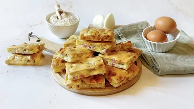 Простые блюда на ужин: как приготовить заливную пиццу без суеты