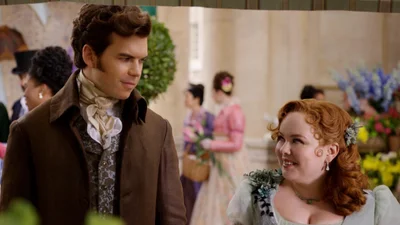 В 3 сезоні "Бріджертонів" будуть гарячі секс-сцени: актори навіть зламали ліжко