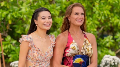 Идея на вечер: на Netflix вышла романтическая комедия с Брук Шилдс – есть дубляж