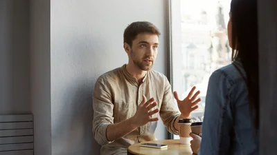 Остерегайся: распространенные фразы, которые являются манипуляциями