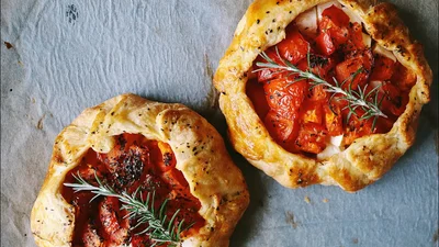 Галета с аппетитной начинкой – французский пирог, который не оставит равнодушным