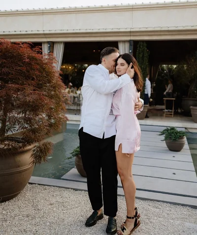 Олександр Усик фото з дружиною - фото 614253