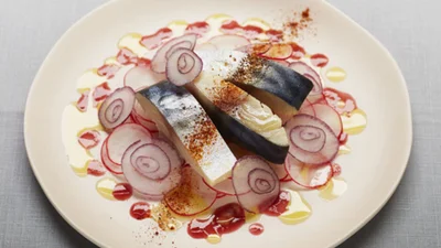 Маринованная скумбрия – нежный и тонкий вкус, который тебя покорит