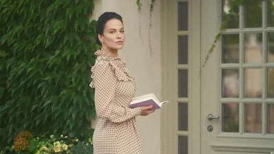 Даша Астаф'єва поділилася добіркою цікавих книг, які вразили її найбільше