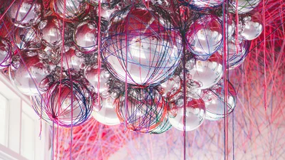 Картинки з Останнім дзвоником 2024, які зроблять настрій і випускникам, і батькам