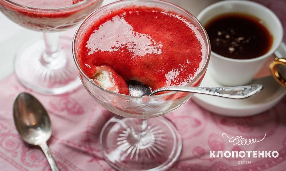 Почувствуй лето на вкус: топ-3 десерта с клубникой от Евгения Клопотенко - 616491 Почувствуй лето на вкус: топ-3 десерта с клубникой от Евгения Клопотенко - фото 616491