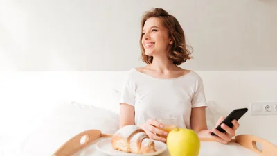 Ідеальний час для сніданку: як зрозуміти, коли корисніше їсти вранці