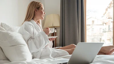 Як залишатися в безпеці у готелі: корисні поради для найкращої подорожі