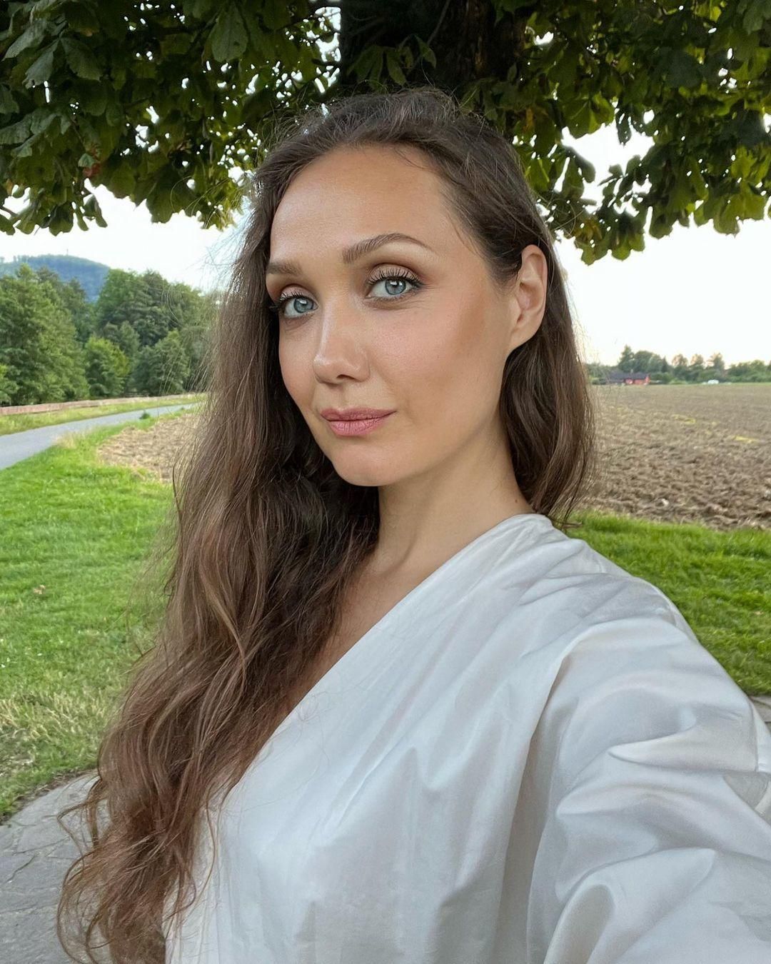 Євгенія Власова назвала космічні суми, які витрачає щомісяця - 617109 Євгенія Власова назвала космічні суми, які витрачає щомісяця - фото 617109