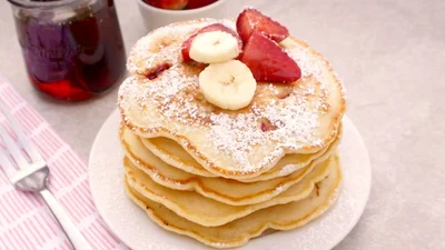 Блины с клубникой – аппетитный завтрак, который обожают дети