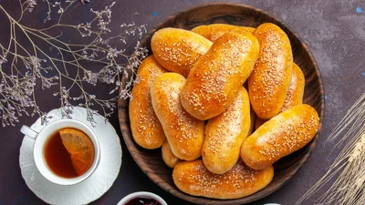 Пирожки с вишней – простой и проверенный рецепт от мамы