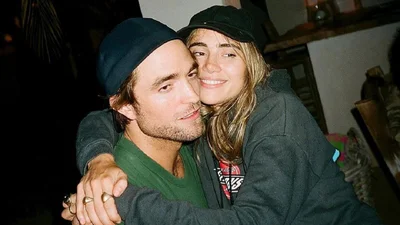 Актор Роберт Паттінсон та С'юкі Вотергаус таємно одружилися - ЗМІ