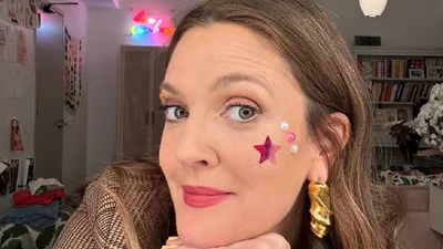 Дрю Беррімор заявила, що святкувала своє 10-річчя в барі