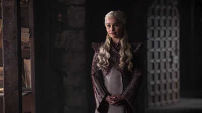 Эмилия Кларк могла потерять роль Дейнерис в "Игре престолов" из-за ужасной болезни