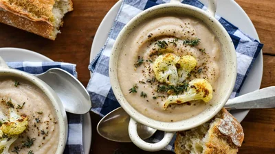 Суп-пюре з цвітної капусти – такий обід сподобається навіть дітям