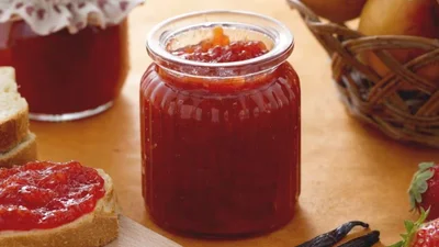 Джем з полуниці та абрикосів – будеш насолоджуватися всю зиму