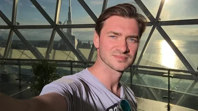 Дмитро Дікусар вийшов на зв'язок і показав відео, зняті на фронті