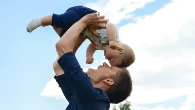 Прикольные поздравления с Днем отца для пап с классным чувством юмора