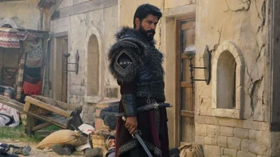 Турецький краш: пригадуємо 5 кращих серіалів з Бураком Озчівітом