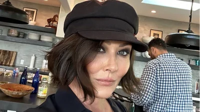 Шеннен Догерті вимагає гроші в ексчоловіка, який її зрадив