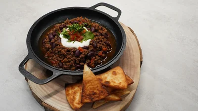 Эктор показал, как можно вкусно приготовить говядину по-мексикански