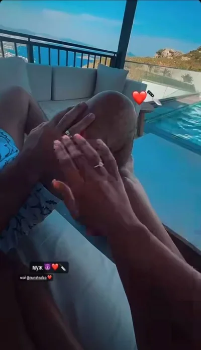 Анастасія Фоксі разом з Муратом Налкакіоглу - фото 620014