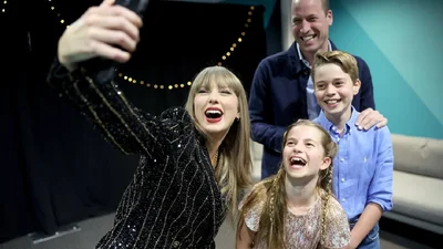 Принц Вільям разом з дітьми зробив зіркове селфі зі співачкою Тейлор Свіфт