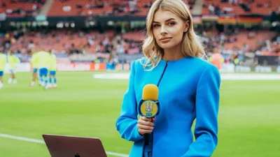 "В лучшей компании": Влада Зинченко показала, с кем болела за мужа во время игры